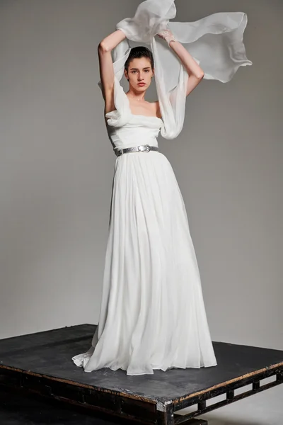Look 10